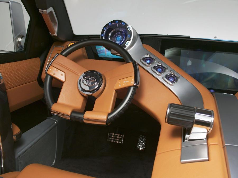 Toyota FTX Concept 2004 года  (фото 3 из 33)